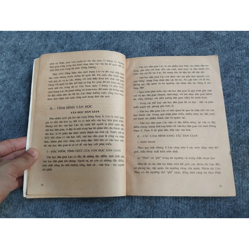 VĂN HỌC ĐÔNG NAM Á 551787