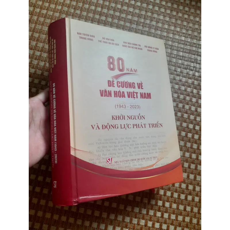 80 NĂM ĐỀ CƯƠNG VỀ VĂN HÓA VIỆT NAM 735358