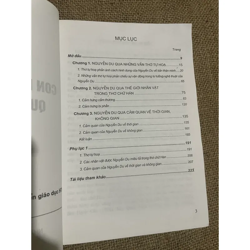 Con người Nguyễn Du qua thơ chữ Hán  593421