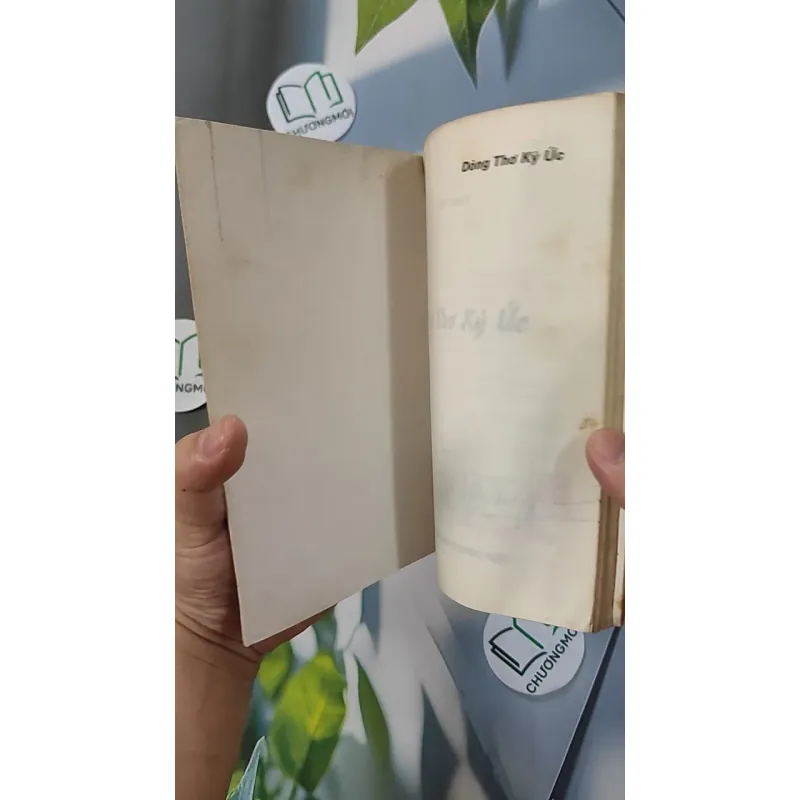 [XƯA] Dòng Thơ Ký Ức (1999) - Văn Thùy 798300