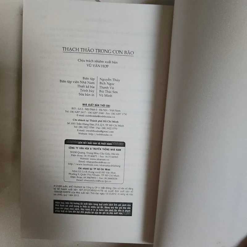 Sách Thạch thảo trong cơn bão 715743