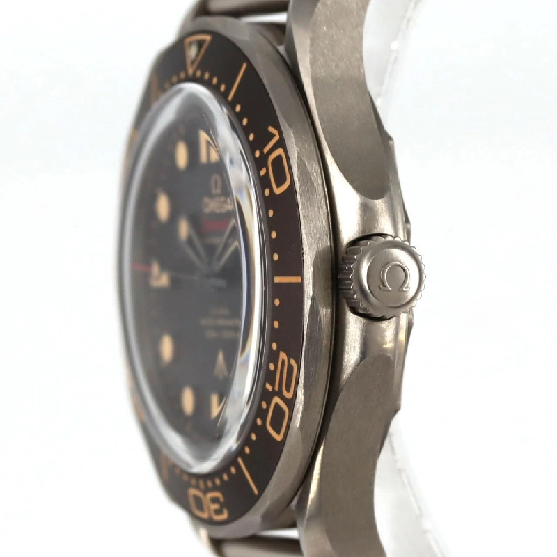 Đồng hồ Omega Seamaster Diver 300M 007 Edition TI 210.90.42.20.01.001 TI tự động - Hàng hiệu Chính hãng 881032