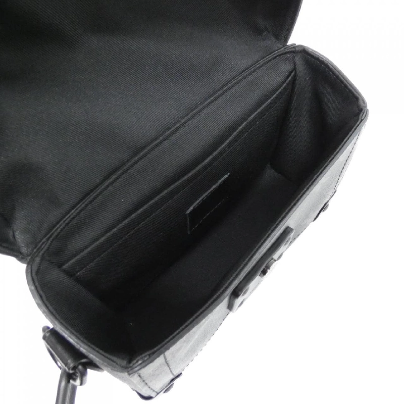 Túi đeo vai Louis Vuitton Monogram Eclipse Soul Trunk M11743 608639