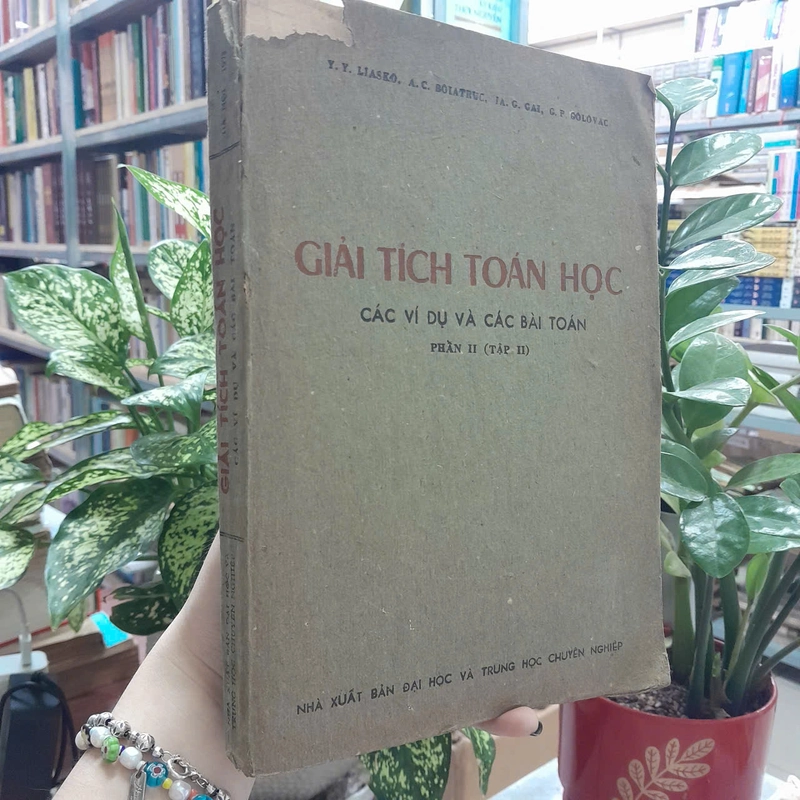GIẢI TÍCH TOÁN HỌC - ĐẶNG HUY RUẬN, LÊ TRỌNG VINH DỊCH 552662