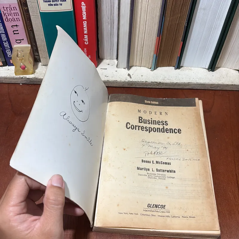 II English Book: Modern Business Correspondence - McComas 723992