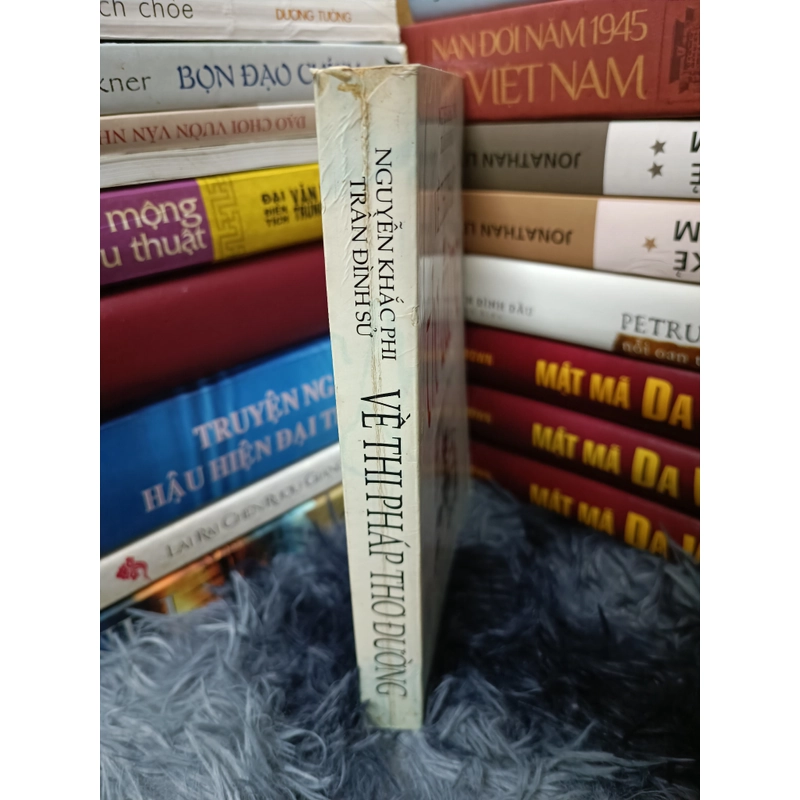 Về thi pháp thơ đường 496236