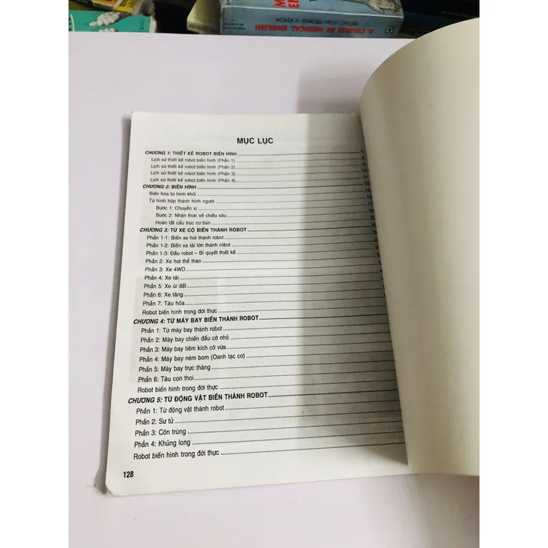 VẼ TRUYỆN TRANH THEO PHONG CÁCH NHẬT BẢN ( Thiết kế robot biến hình ) 711726