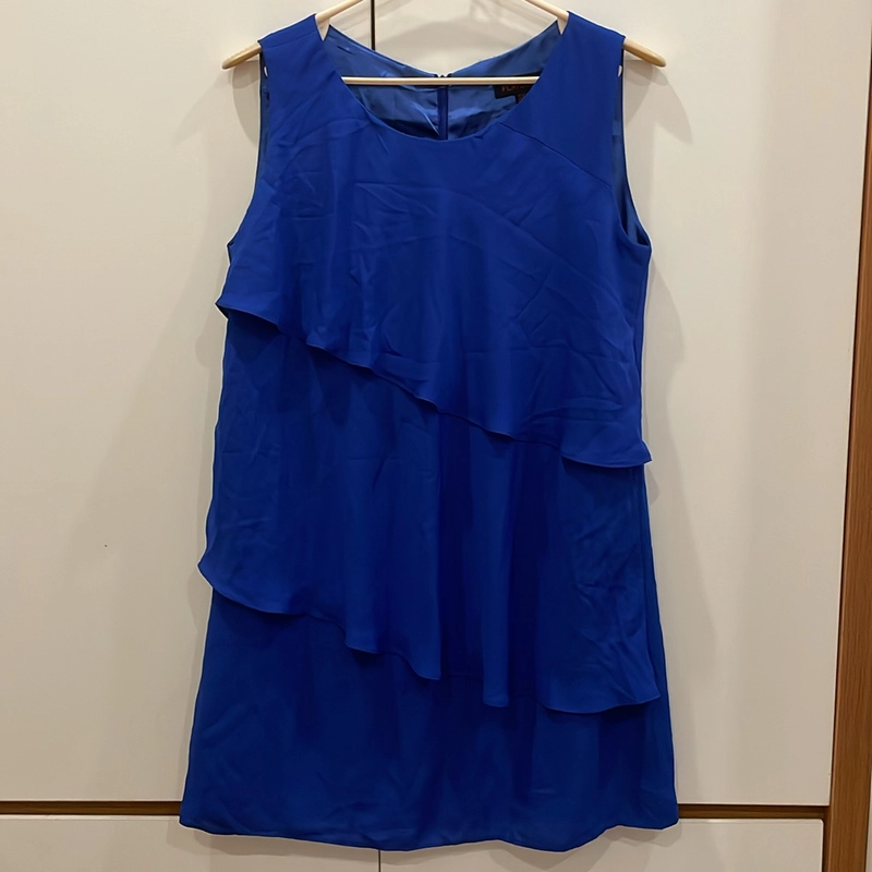Váy xanh- size M 525869