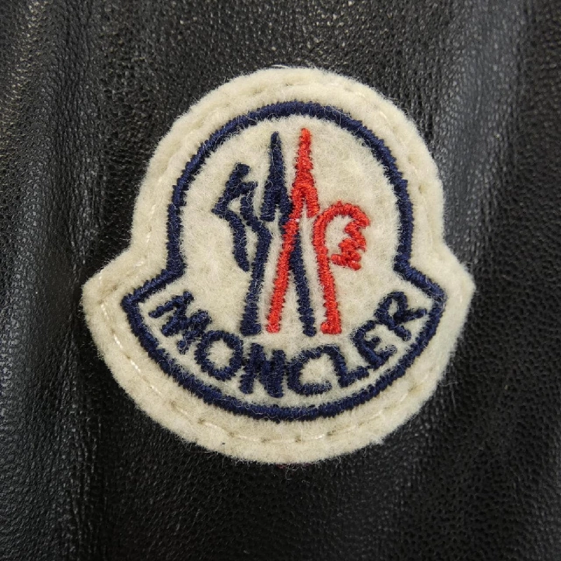 Áo khoác lông vũ MONCLER CLARABIDE 627873