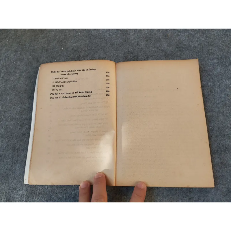 HỒ XUÂN HƯƠNG 719969