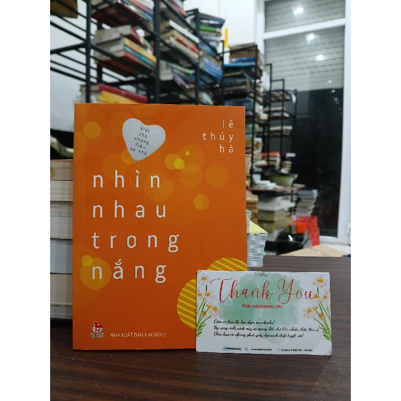 Nhìn Nhau Trong Nắng- Lê Thúy Hà 799998