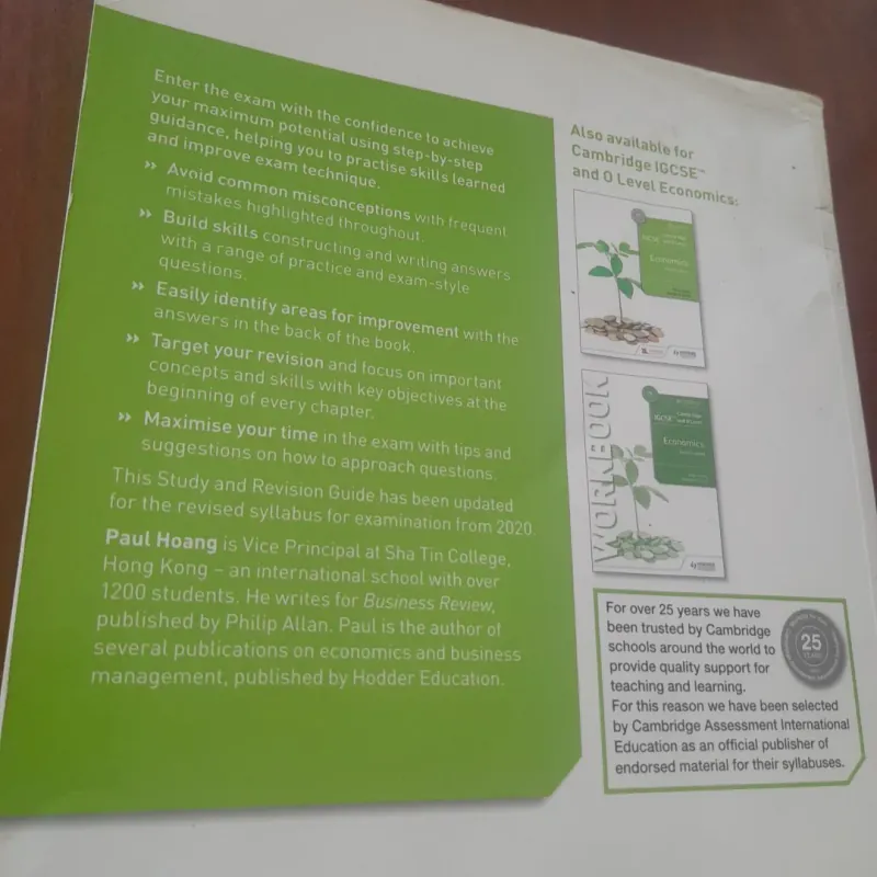 Study and Revision Guide: ECONOMICS 931059