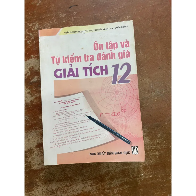 ÔN TẬP VÀ TỰ KIỂM TRA ĐÁNH GIÁ GIẢI TÍCH 12 733510