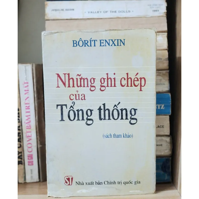 NHỮNG GHI CHÉP CỦA TỔNG THỐNG
-
NXB Chính trị Quốc gia 711900