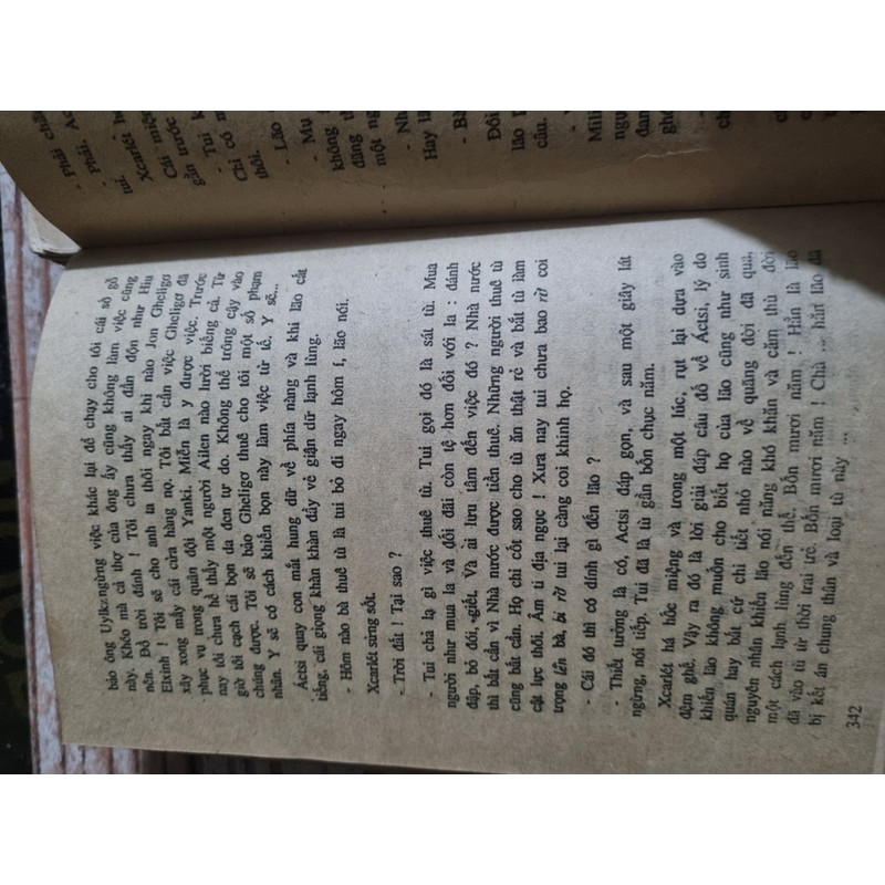 Cuốn theo chiều gió, 4 tập, 1989, Dương Tường dịch  164883