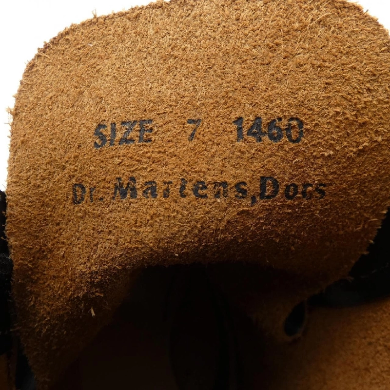 Giày bốt DR.MARTENS 1460 - Hàng hiệu Authentic 904468