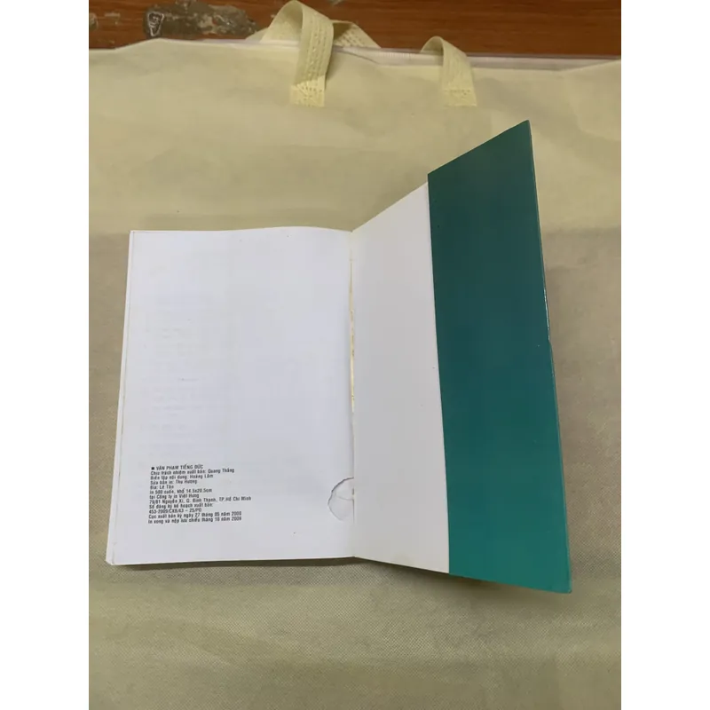 VĂN PHẠM TIẾNG ĐỨC - NGUYỄN THU HƯƠNG- NGUYỄN HỮU ĐOÀN 738989