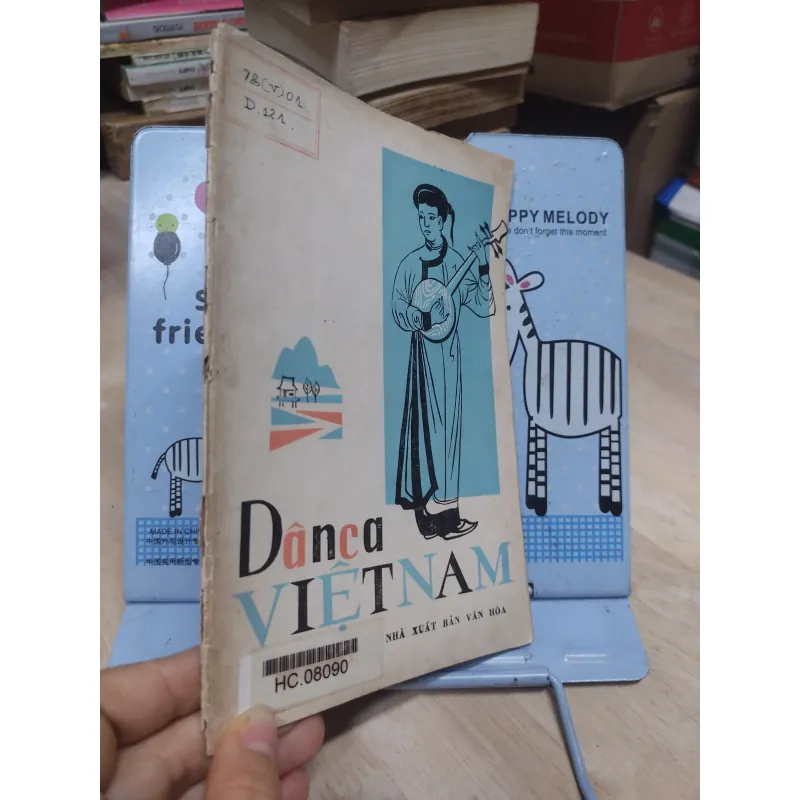 Sách: Dân ca Việt Nam (A1) 933530