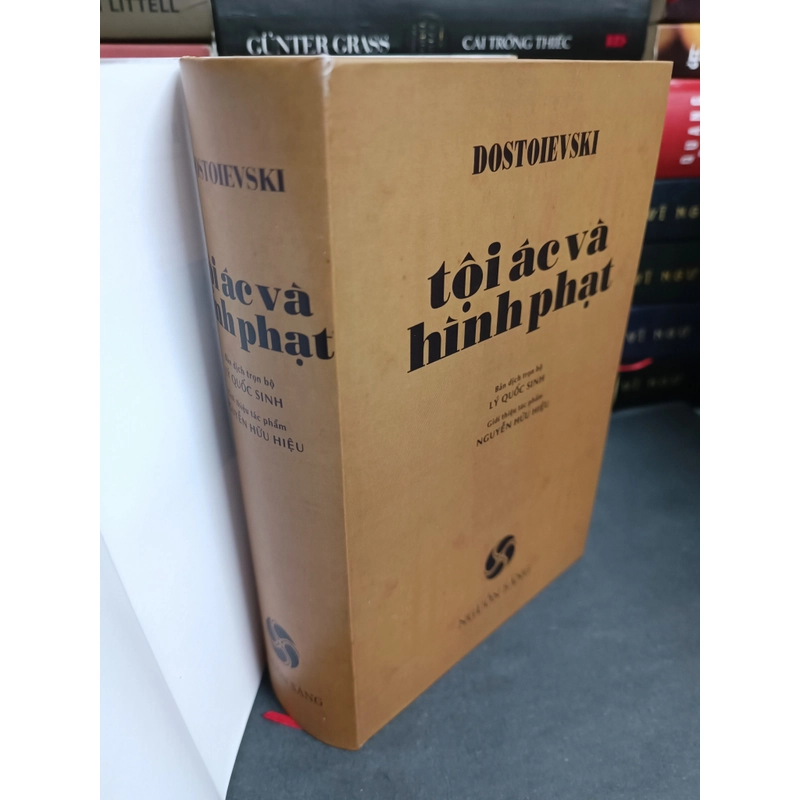 Tội ác và hình phạt 454095