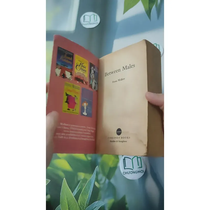 Between Males - Fiona Walker 1027504