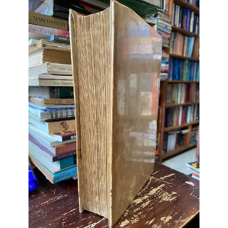 Vietnamese-English Dictionary (1st edition 1955) - Le Van Hung 597157