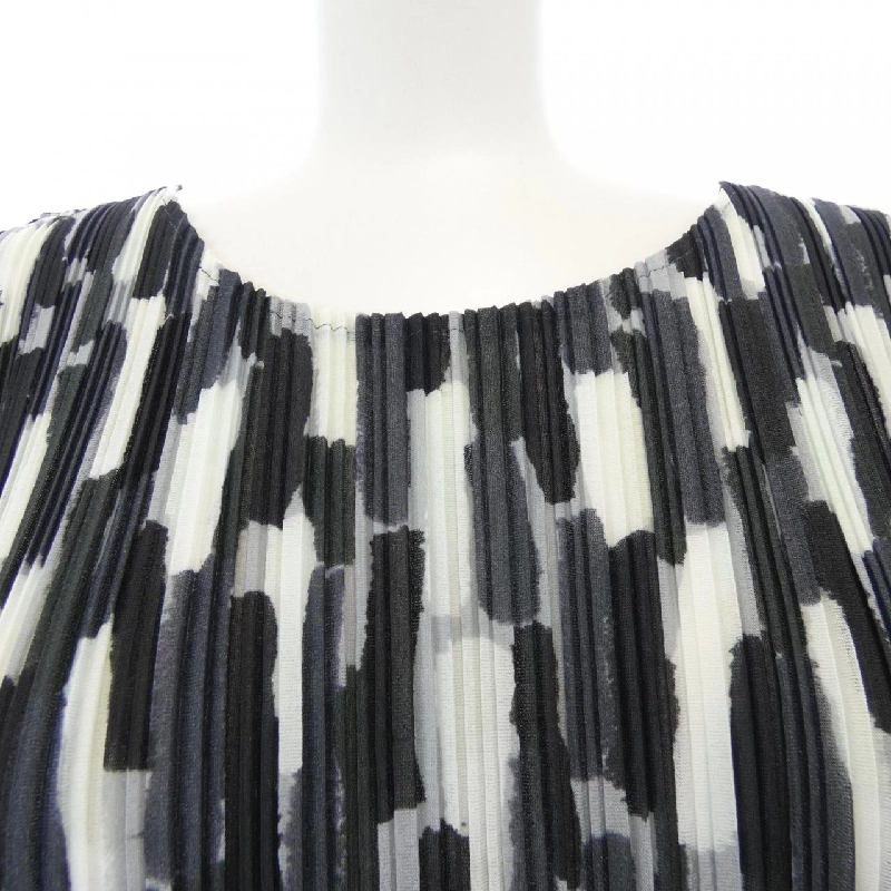 Pleats Please PLEATS PLEASE PP33-FK333 Áo - Hàng hiệu Chính hãng 818122