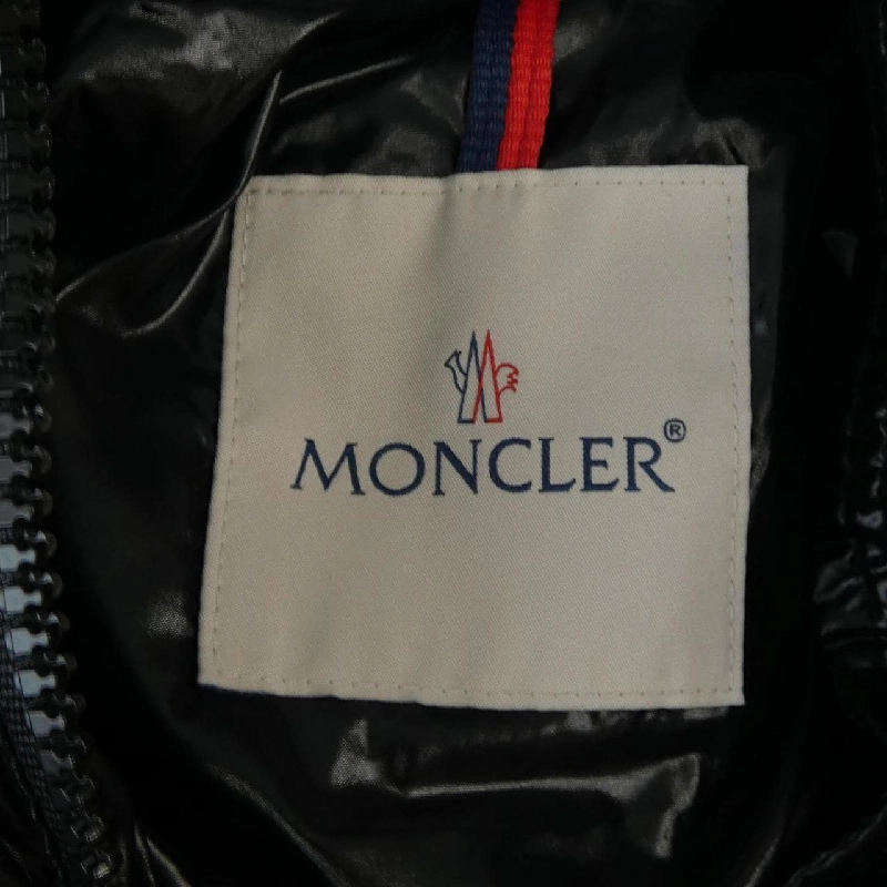 Áo khoác lông vũ MONCLER 639230
