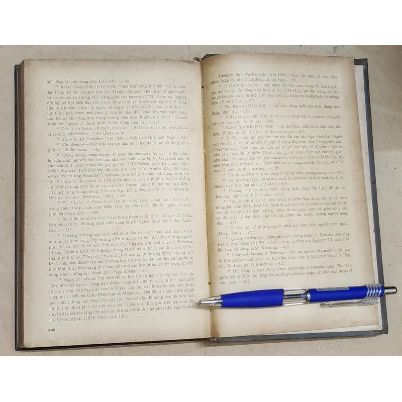 Ivan Turgenev - Đêm trước / Cha và con (447 trang) 703929