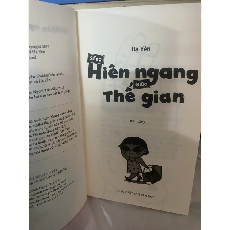 Sống hiên ngang giữa thế gian - Hạ Yên 760674