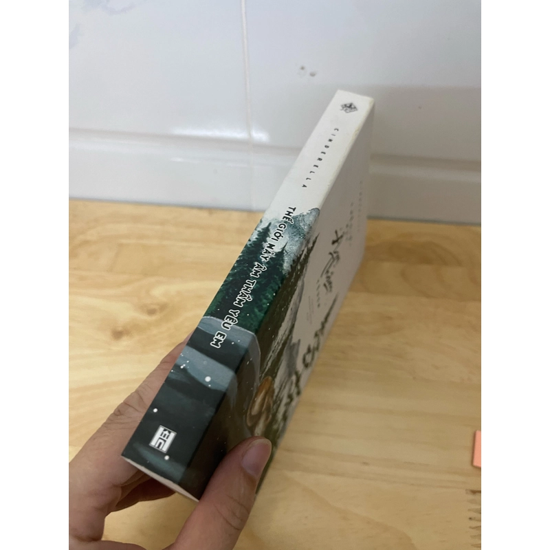 Thế giới này âm thầm yêu em  406180