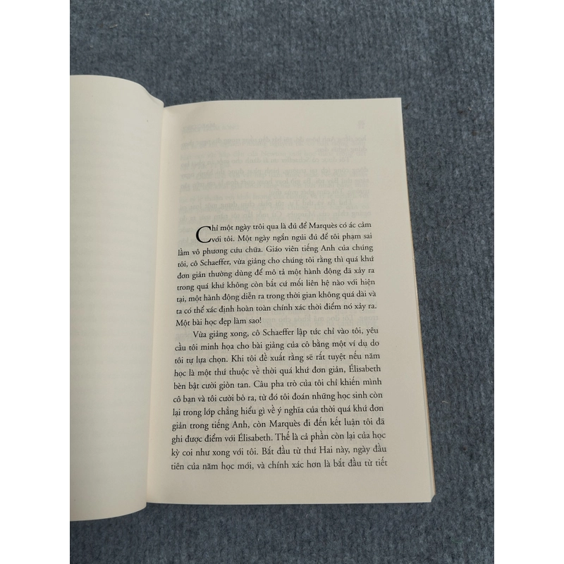 NGƯỜI TRỘM BÓNG - MARC LEVY 472256