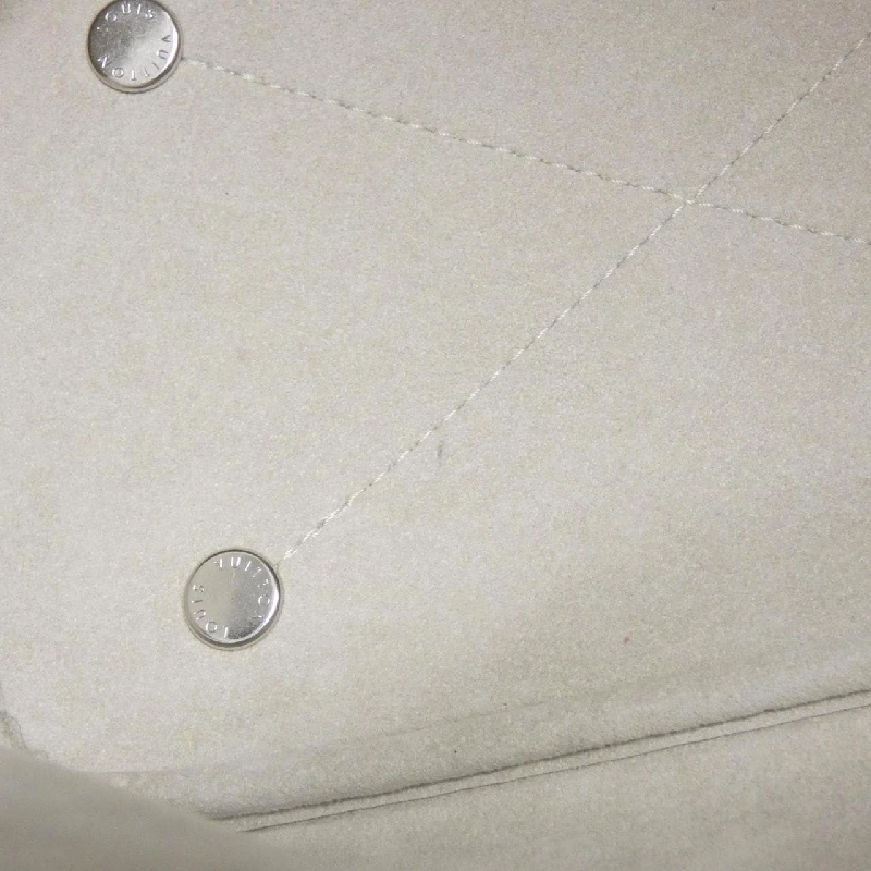 Túi Louis Vuitton Mahina Blossom PM M11842 614186