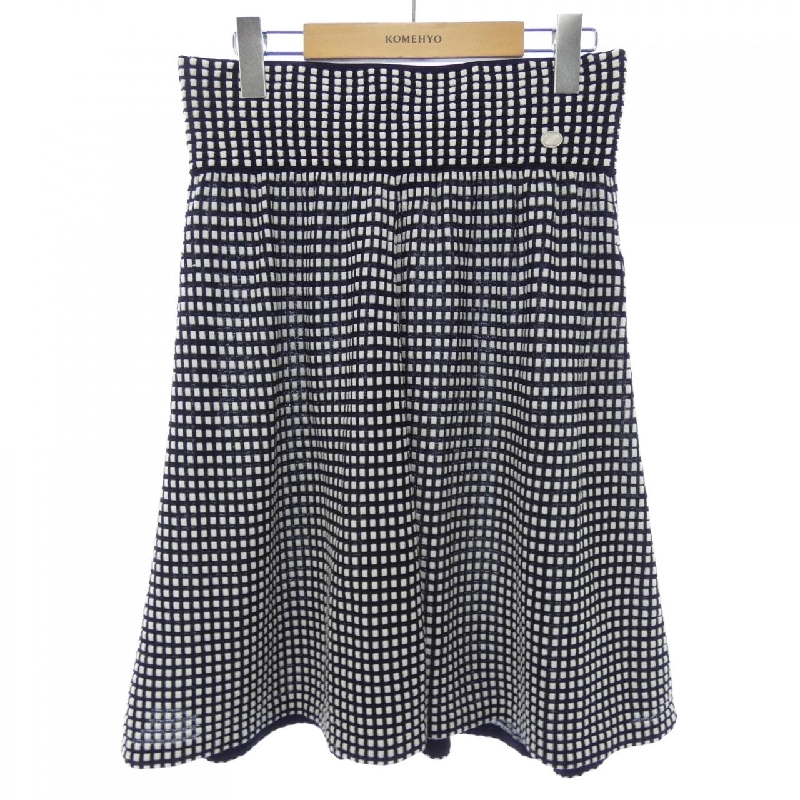 Chân váy CHANEL - Hàng hiệu Authentic 653071