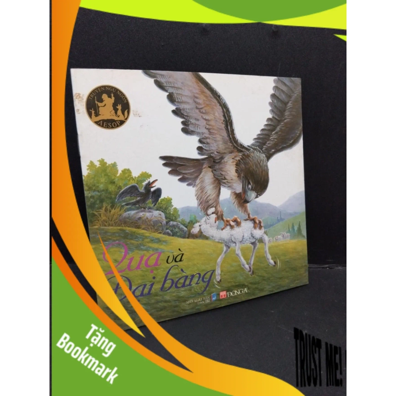 (TẶNG BOOKMARK) Quạ và đại bàng mới 80% ố nhẹ 2010 RBK2809 VĂN HỌC 950953