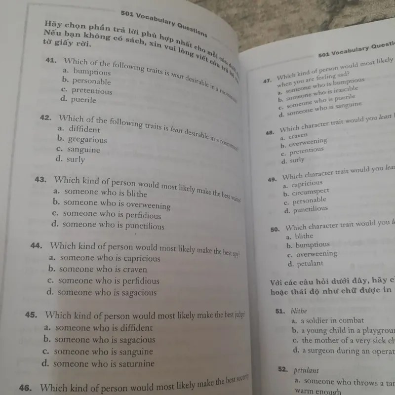 2 cuốn sách rèn luyện từ vựng tiếng Anh. Tác giả Lê Quốc Thảo BBT Infor Stream 701457