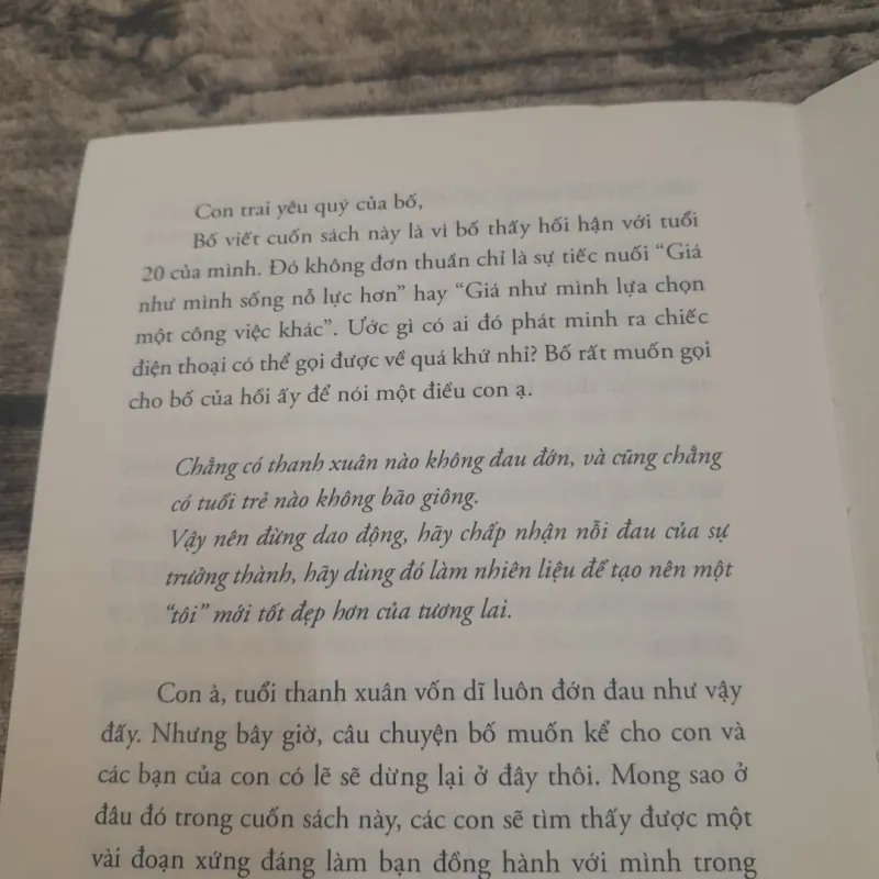 Tản văn- Thanh xuân nào không đau đớn, Tuổi trẻ nào không bão giông. Rando Kim- ĐH Seoul 753994