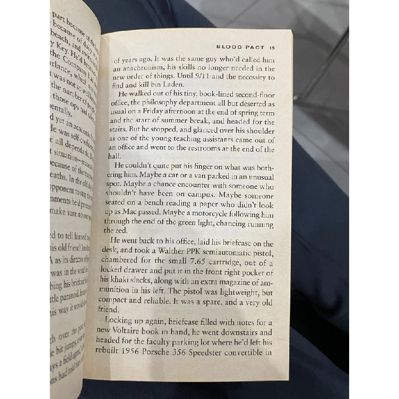 Blood Pact - David Hagberg 498542