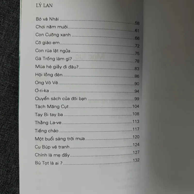 Ngôi nhà trong cỏ - Lý Lan 1010585