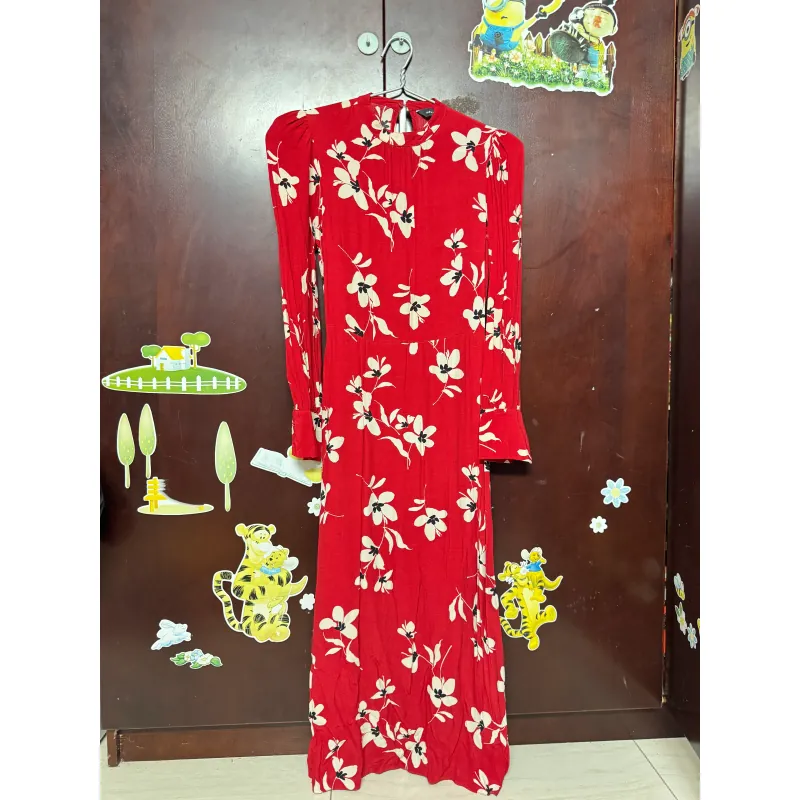 Váy đỏ mới đẹp 747588