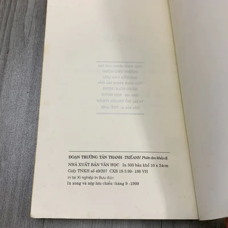 Đoạn trường tân thanh, truyện kiều đối chiếu nôm - quốc ngữ. 10a4 1027888