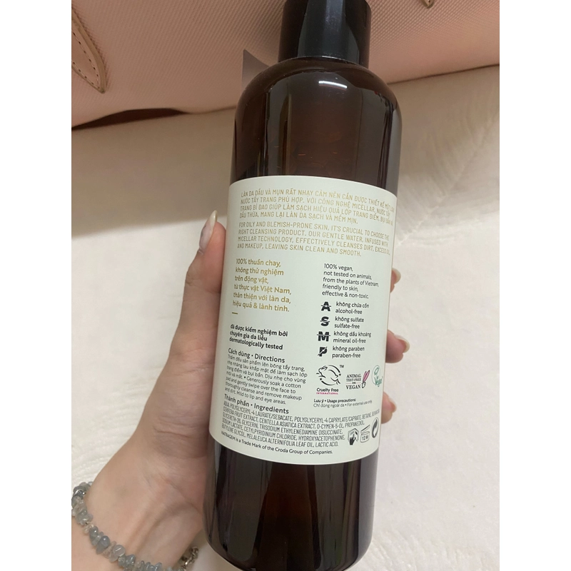 Nước Tẩy Trang Cocoon Winter Melon Bí Đao Làm Sạch Da Và Giảm Dầu Chai Lớn 500ML 532322