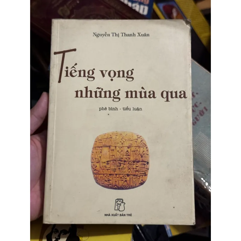 [Sale] Tiếng vọng những mùa qua 748388