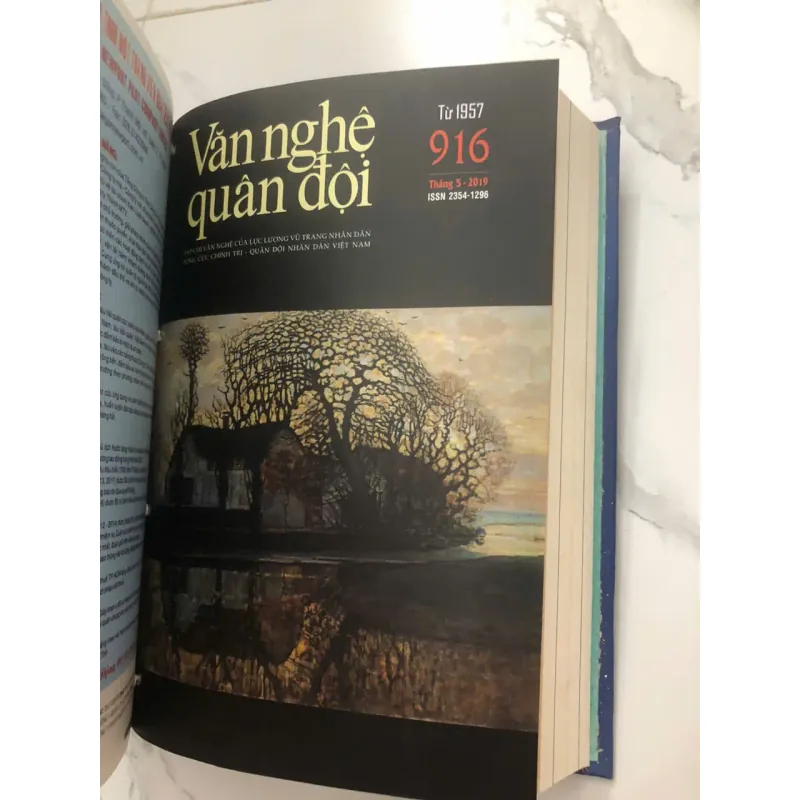 Văn nghệ Quân đội: Tập đóng bộ Tháng 1 - 6/2019 - Nhiều tác giả 998396