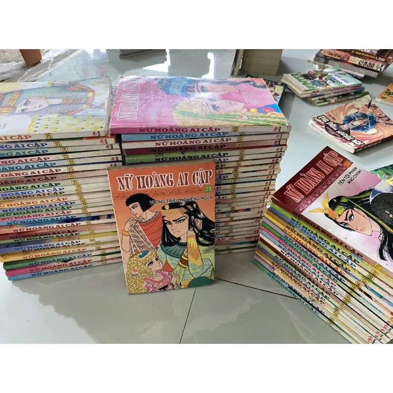 68 cuốn Nữ Hoàng Ai Cập (thiếu tập 1,5,28)  597158