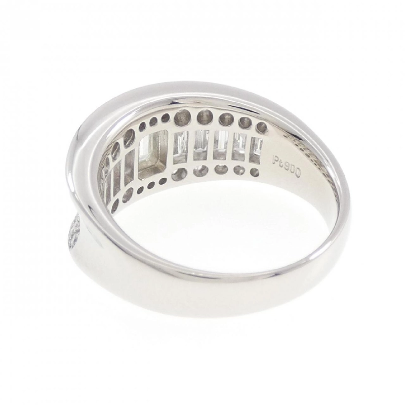 Nhẫn kim cương PT900 0.647CT 670598