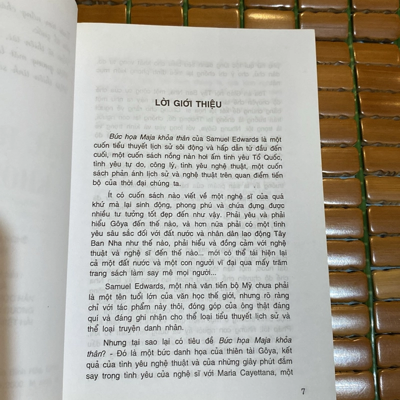 BỨC HỌA MAJA KHỎA THÂN, SAMUEL EDWARDS, XUẤT BẢN NĂM 2001 477439