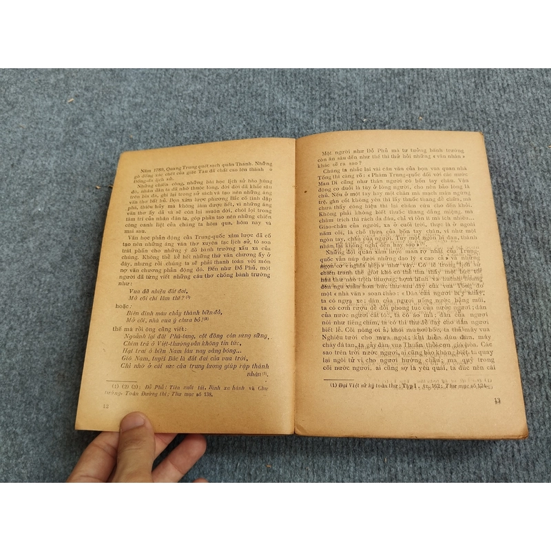 VĂN HỌC VIỆT NAM TRÊN NHỮNG CHẶNG ĐƯỜNG CHỐNG PHONG KIẾN TRUNG QUỐC XÂM LƯỢC 517551