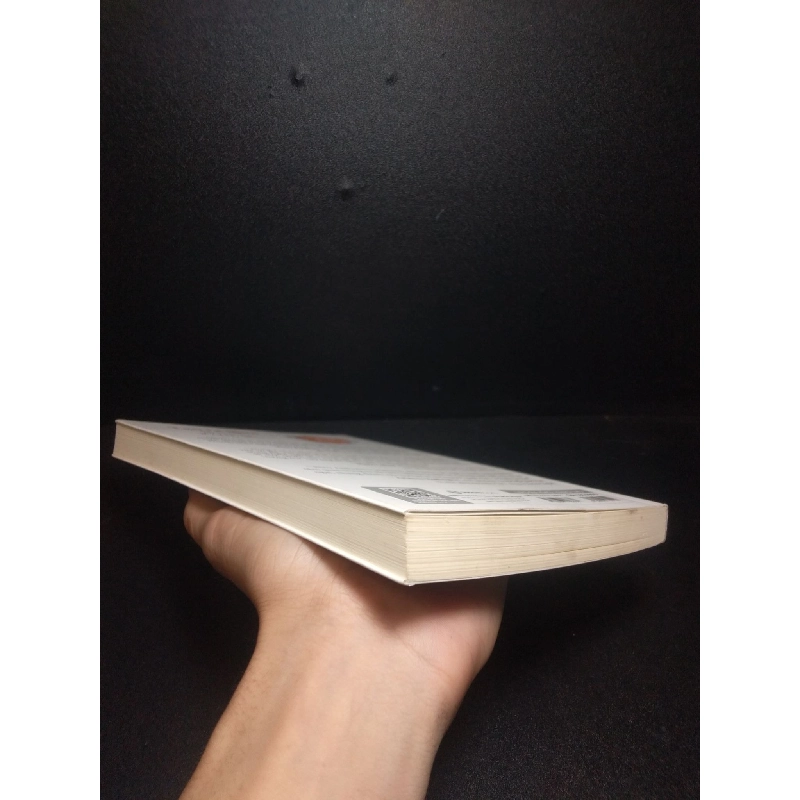 Leo ra khỏi hang thỏ năm 2021 mới 80% bẩn nhẹ HCM1810 912529