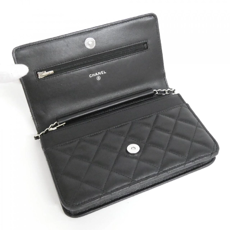 Ví dây chuyền Chanel Timeless Classic Line AP0250 620636