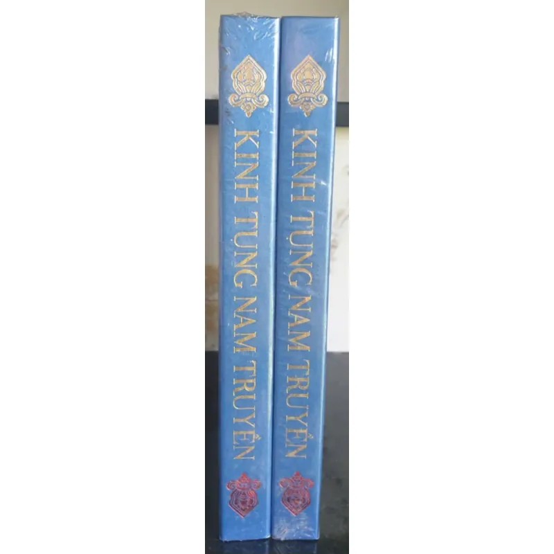 Kinh Tụng Nam Truyền - Biên soạn Bhik. Sonuttaro, bìa cứng 698137